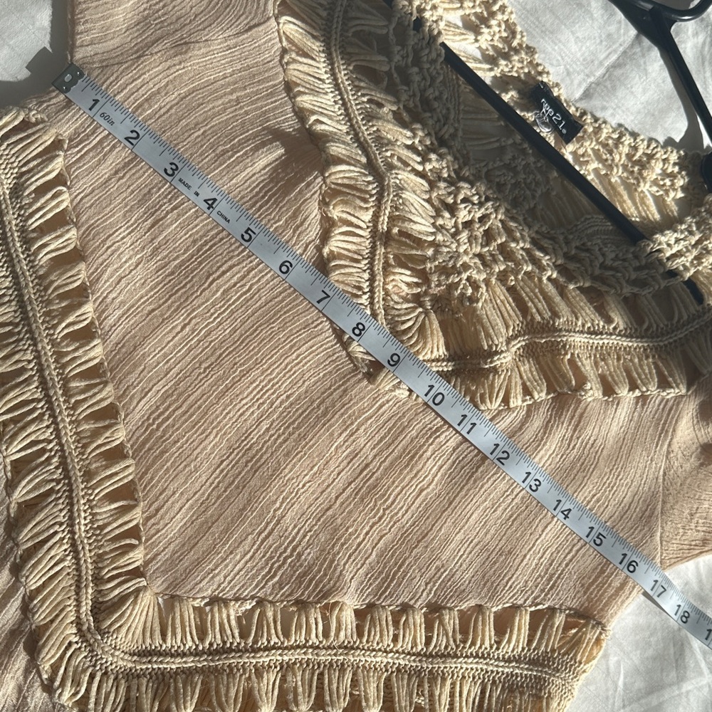 Rue21 Cream Tan Crochet Knit Boho Cover Up Top Size Small - Picture 5 of 6